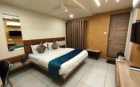 Hotel Kinara